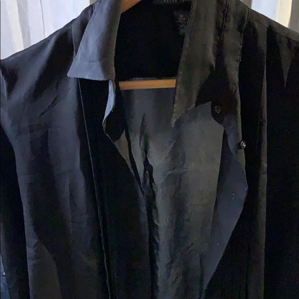 Bottom down shirt